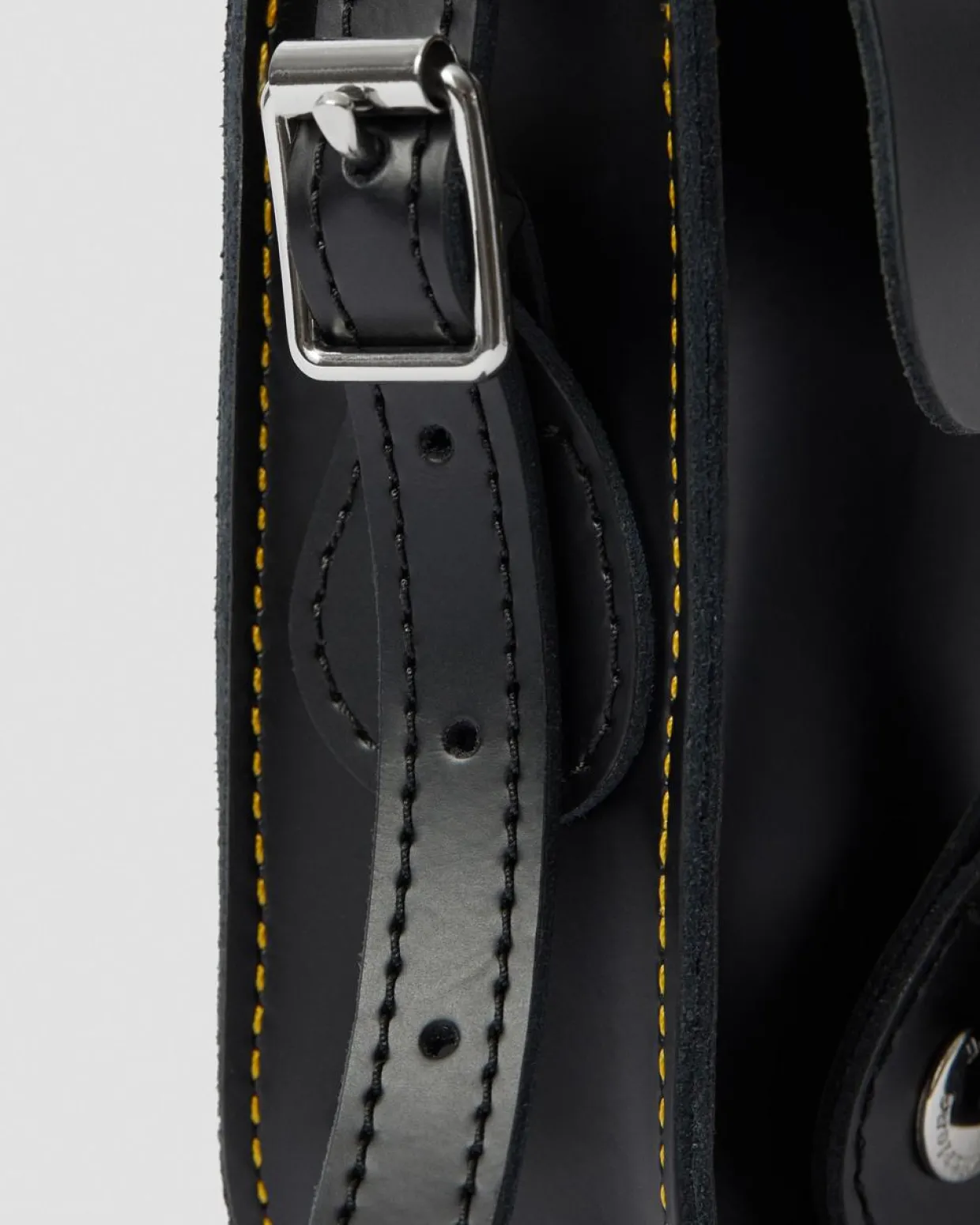 Dr. Martens Sac Bandoulière En Cuir 18 Cm Noir — Smooth Leather Cheap