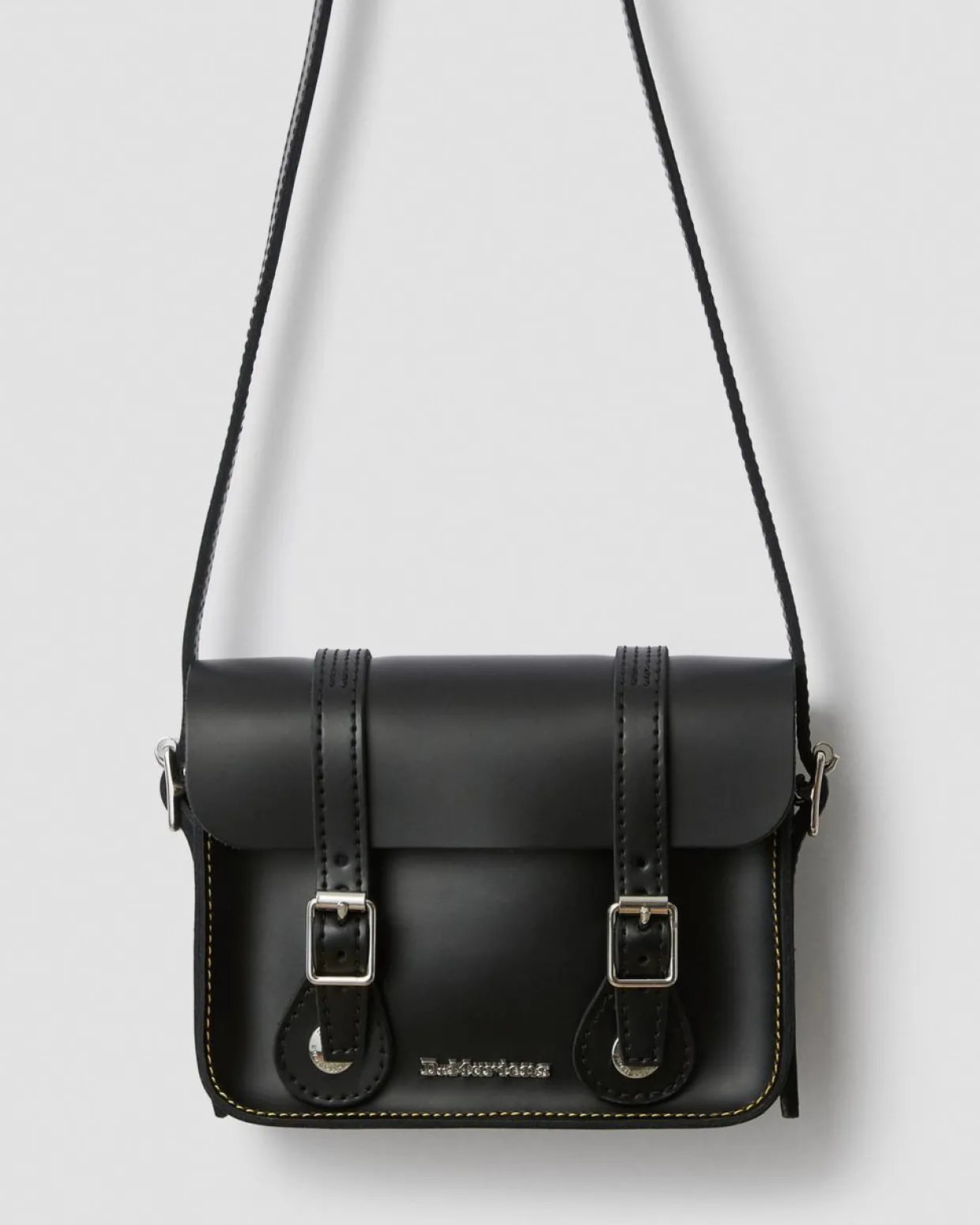 Dr. Martens Sac Bandoulière En Cuir 18 Cm Noir — Smooth Leather Cheap