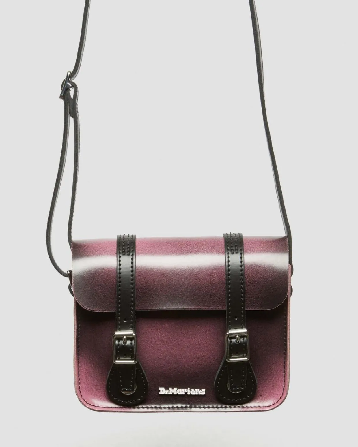 Dr. Martens Sac Bandoulière En Cuir Effet Vieilli 18 Cm Black+Fondant Pink — Two Tone Rub Off+Kiev Cheap