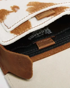 Dr. Martens Sac Bandoulière En Hair-On Imprimé Vache WARM TAN — Hair On Discount