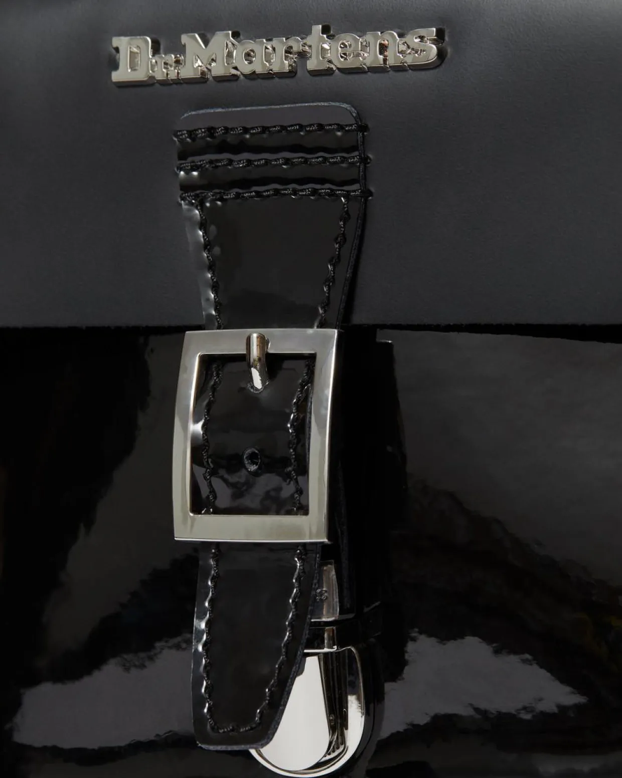 Dr. Martens Sac En Cuir En Forme De Cœur Noir — Kiev Best Sale