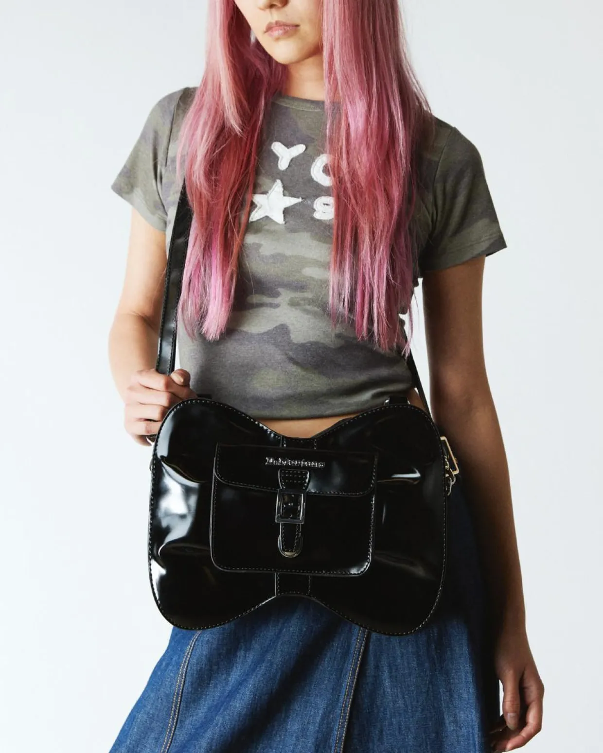 Dr. Martens Sac En Forme De Nœud Vegan BLACK — Oxford Cheap