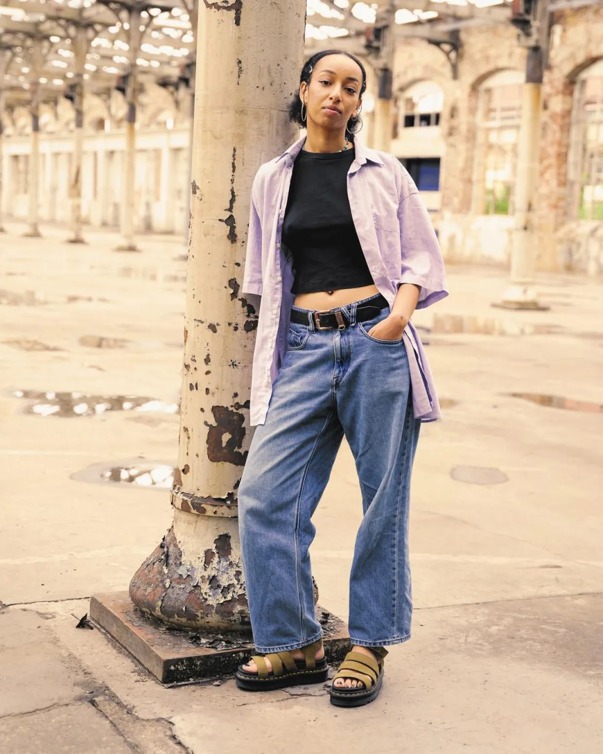 Dr. Martens Sandales Blaire En Cuir Tumbled Nubuck Savannah Tan — Tumbled Nubuck Outlet