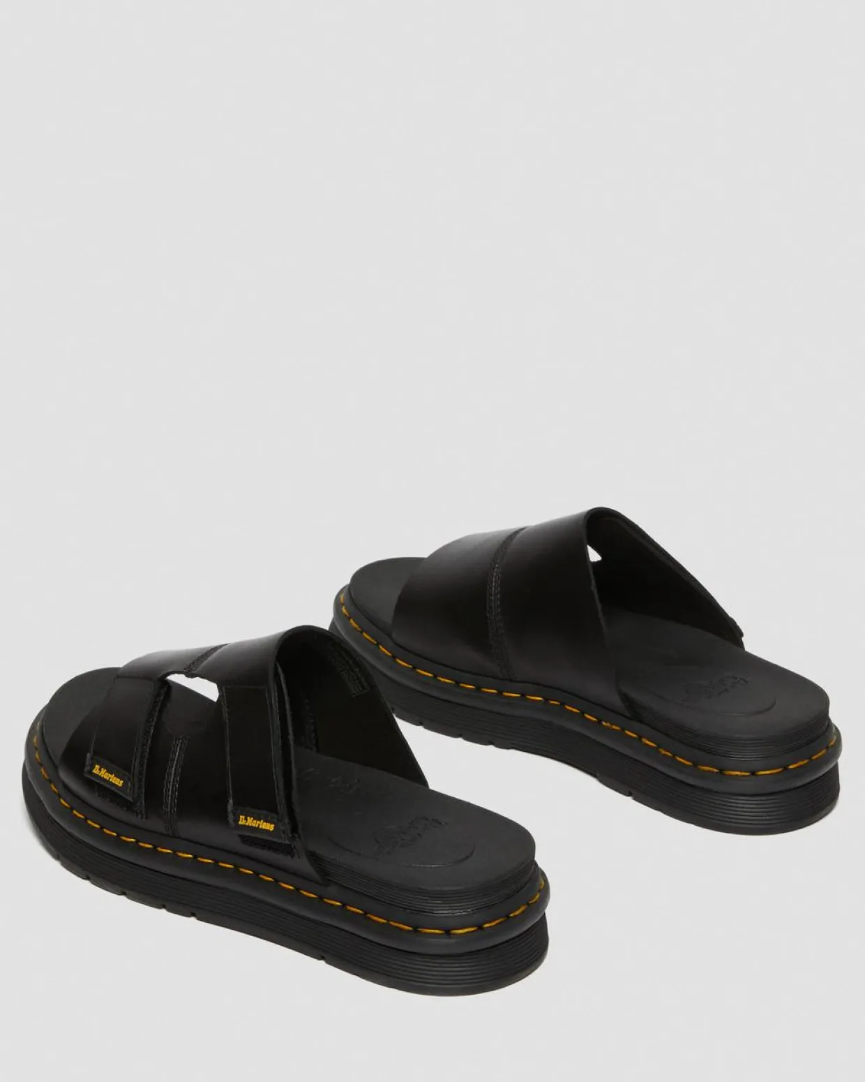 Dr. Martens Sandales Claquettes Daxton En Cuir Noir — Brando Best
