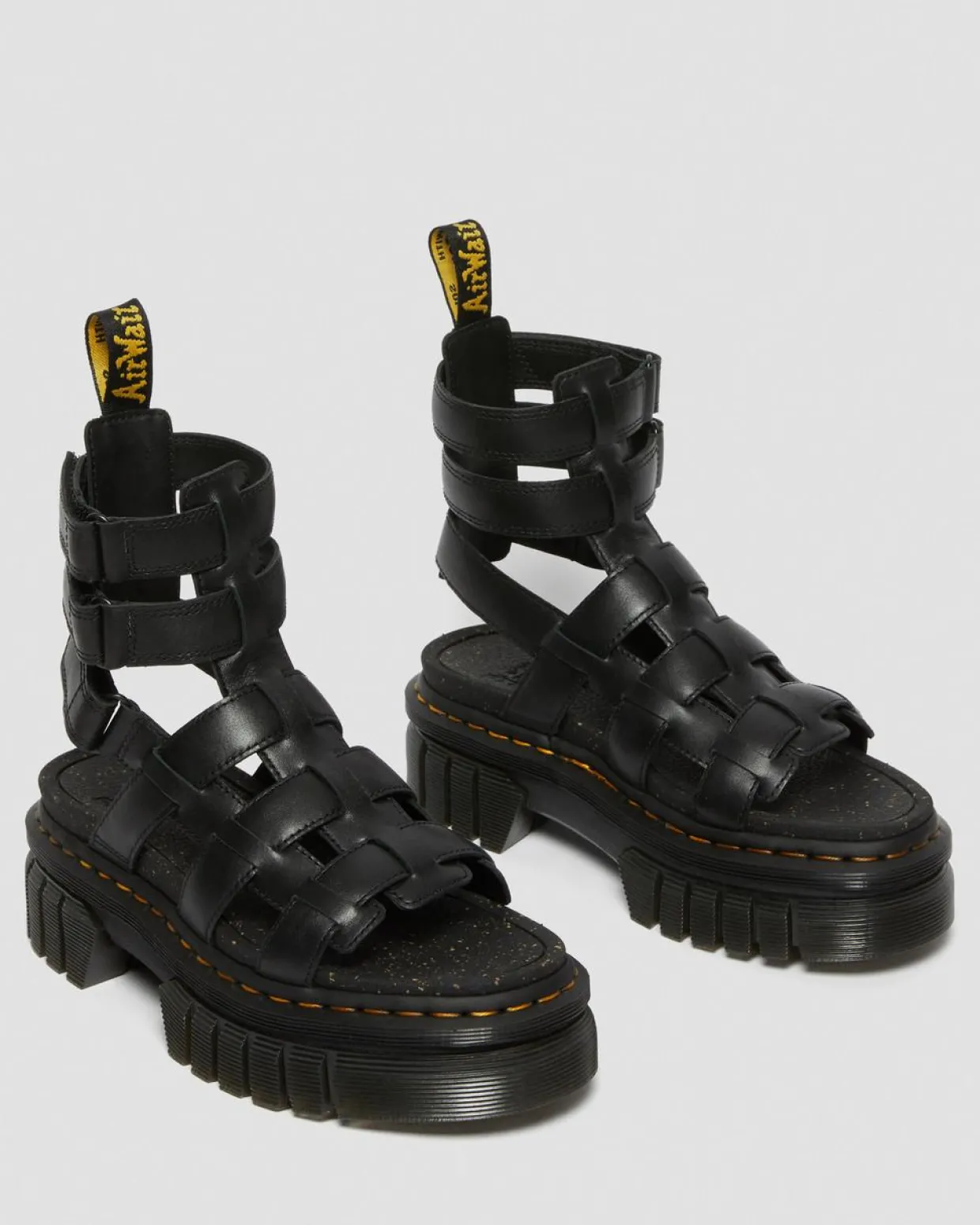 Dr. Martens Sandales Plateformes Montantes Ricki En Cuir Nappa Lux Noir — Nappa Lux Sale