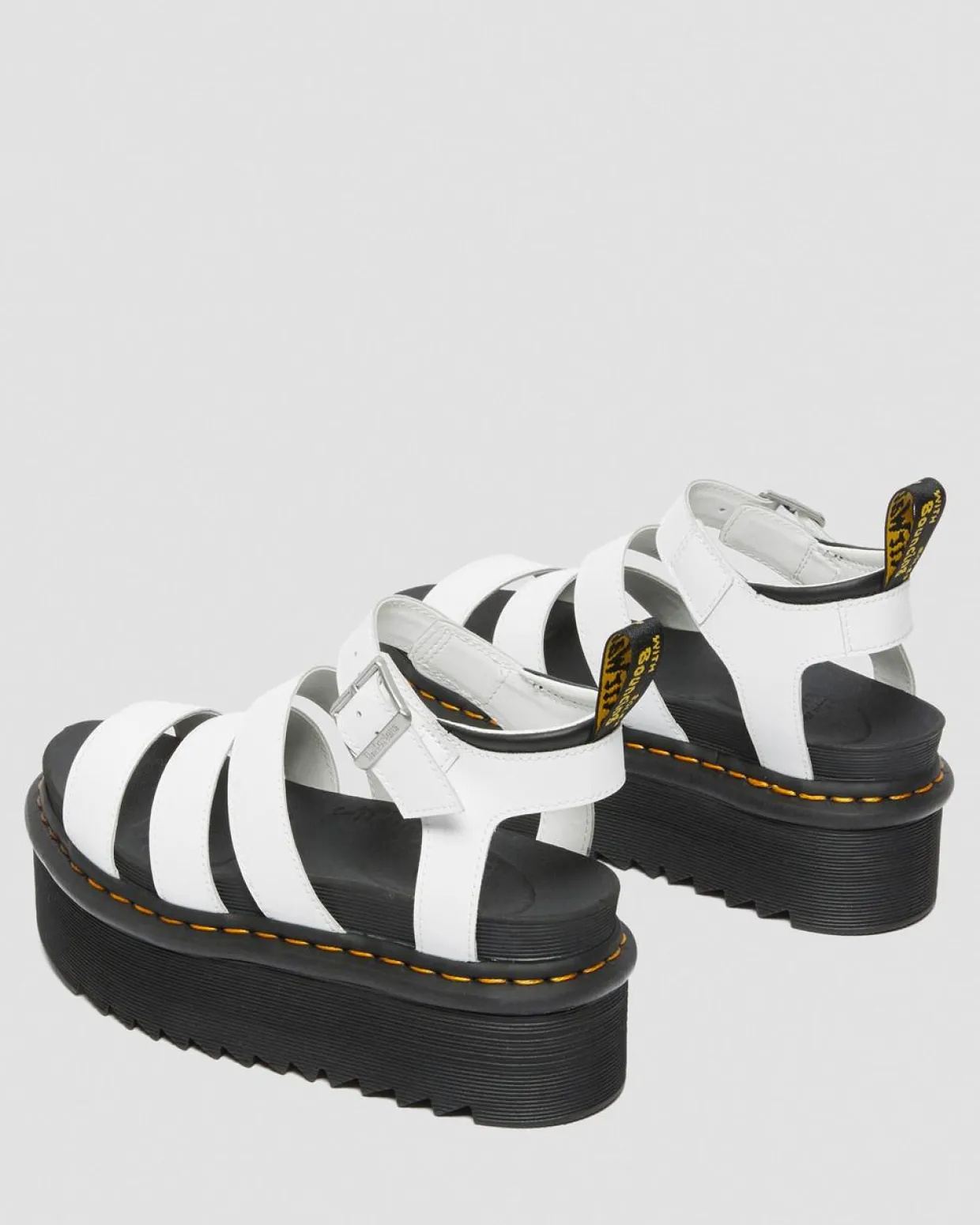 Dr. Martens Sandales Plateformes Quad Blaire En Cuir Hydro Blanc — Hydro Leather Flash Sale