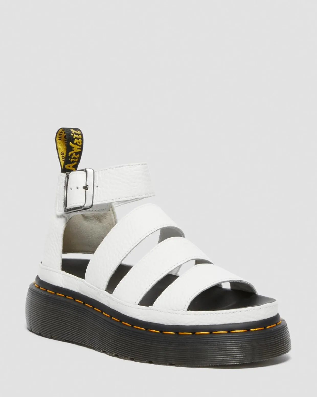 Dr. Martens Sandales Plateformes Quad Clarissa II En Cuir Milled Nappa Blanc — Milled Nappa Shop