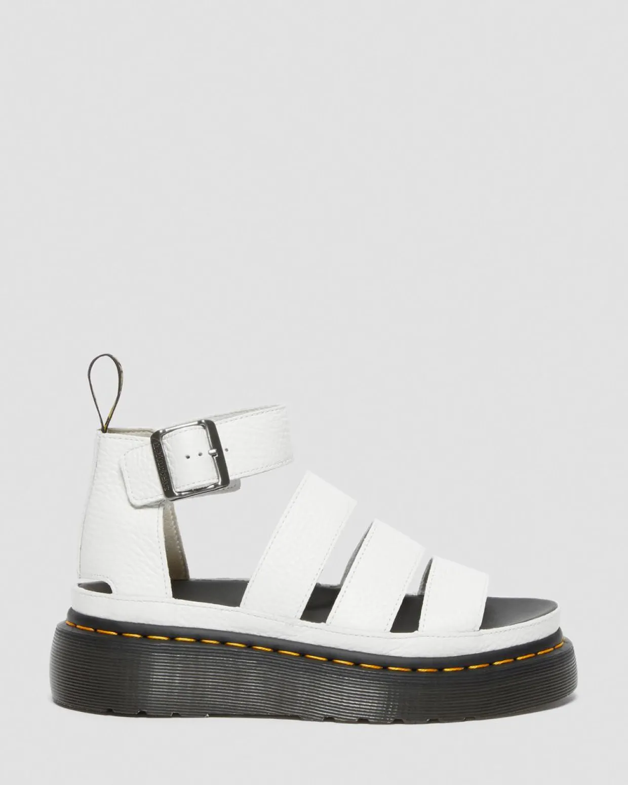Dr. Martens Sandales Plateformes Quad Clarissa II En Cuir Milled Nappa Blanc — Milled Nappa Shop