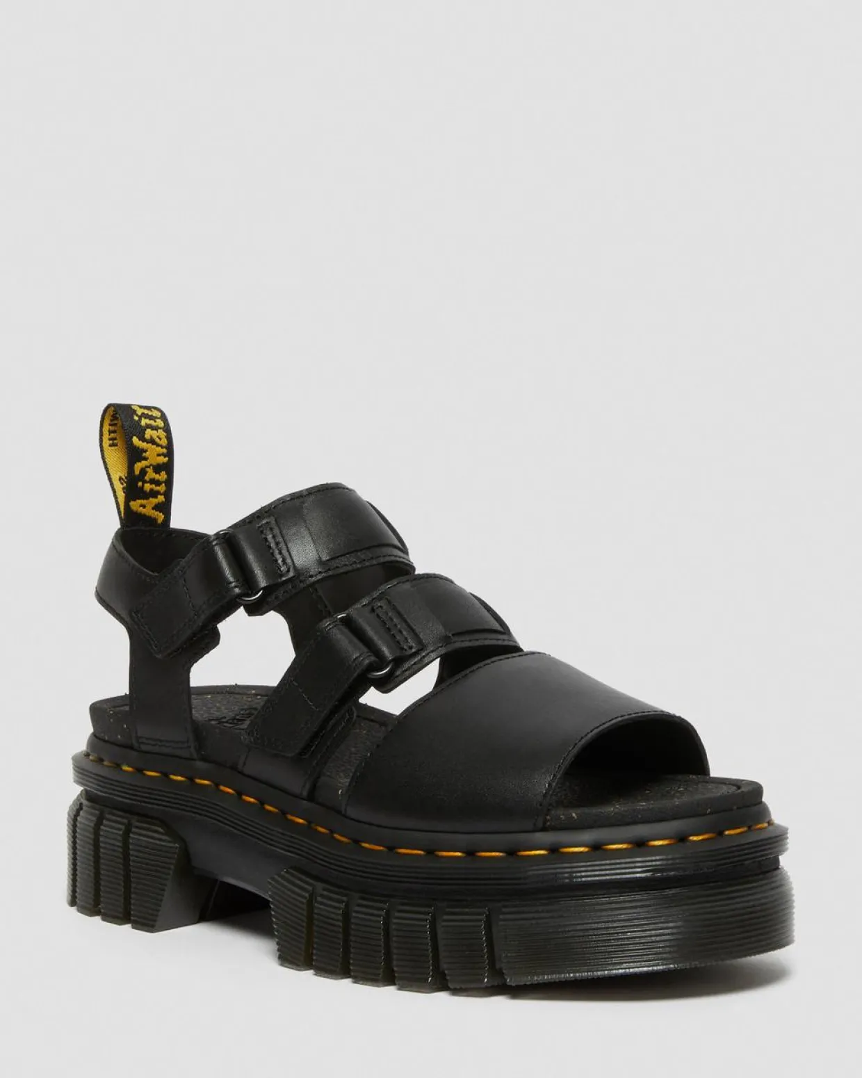 Dr. Martens Sandales Plateformes Ricki En Cuir Nappa Lux à 3 Brides Noir — Nappa Lux Fashion