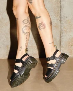 Dr. Martens Sandales Plateformes Ricki En Cuir Nappa Lux à 3 Brides Noir — Nappa Lux Fashion