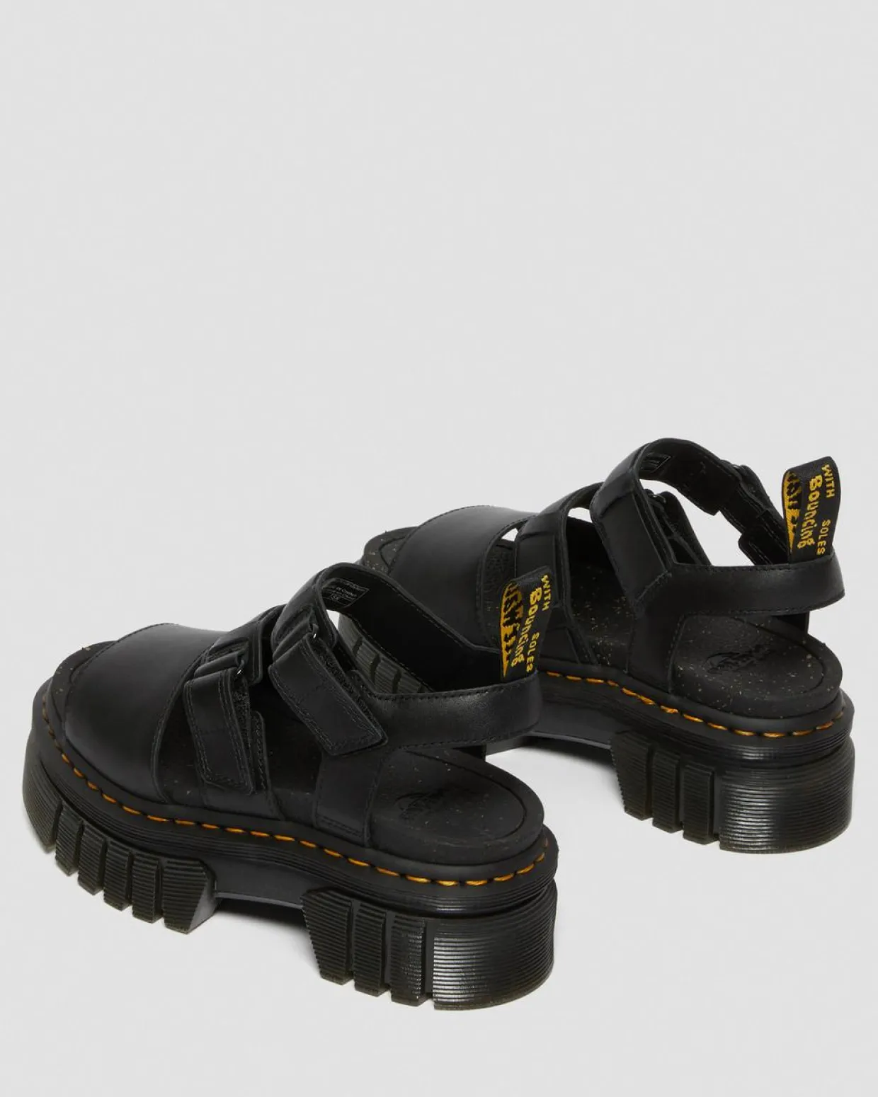 Dr. Martens Sandales Plateformes Ricki En Cuir Nappa Lux à 3 Brides Noir — Nappa Lux Fashion